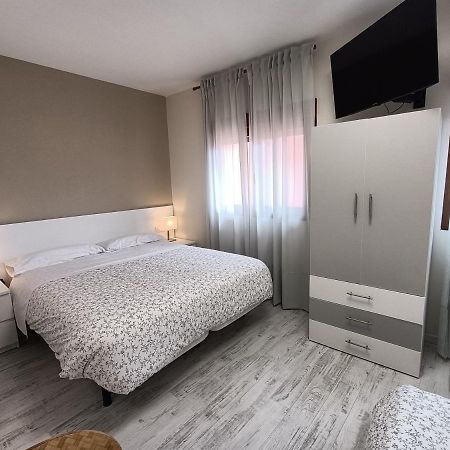 Hotel Rey Mundo Munébrega Zewnętrze zdjęcie