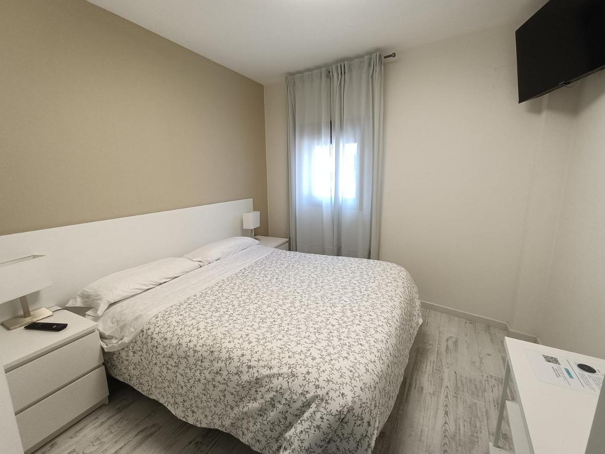 Hotel Rey Mundo Munébrega Zewnętrze zdjęcie